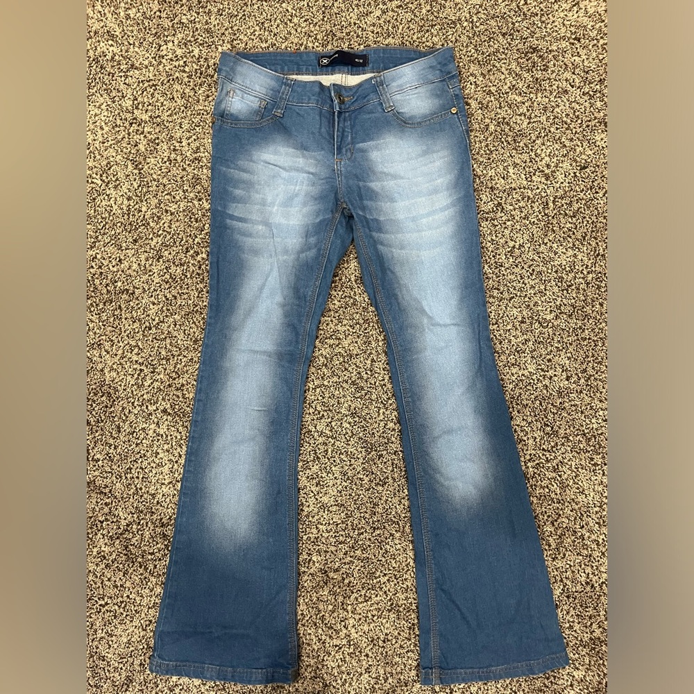 - - Hering jeans. Size 42/32 ( fit like a 27/28 womens)